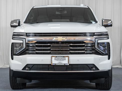 Used 2025 Chevrolet Tahoe Premier w/ Sun And Tow Package image 2