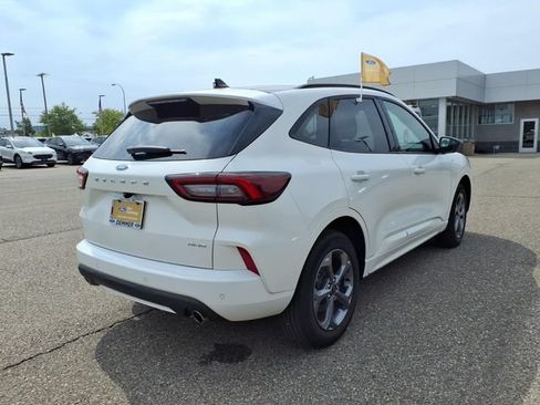 Certified 2024 Ford Escape ST-Line w/ Tech Pack #1 AWD/4WD image 7