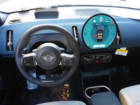 Used 2025 MINI Cooper Countryman S image 6