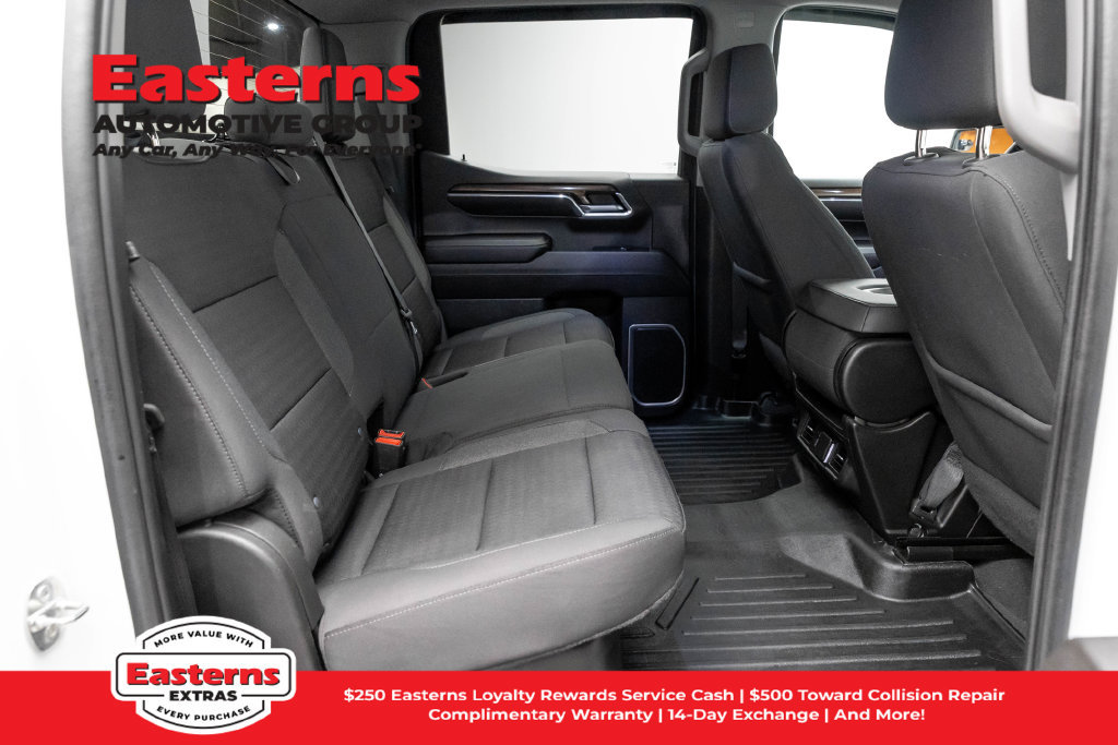 Used 2023 Chevrolet Silverado 1500 LT AWD/4WD image 25