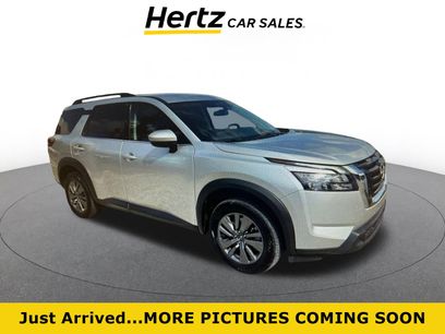 Used 2025 Nissan Pathfinder SV