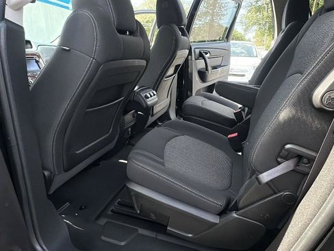 Used 2014 Chevrolet Traverse LT w/ All-Star Edition FWD image 24