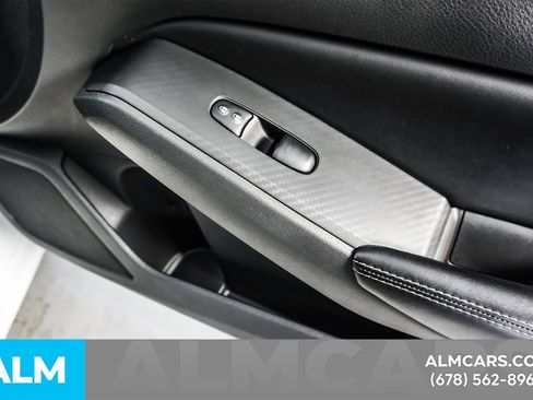 Used 2025 Nissan Altima 2.5 SV FWD image 42