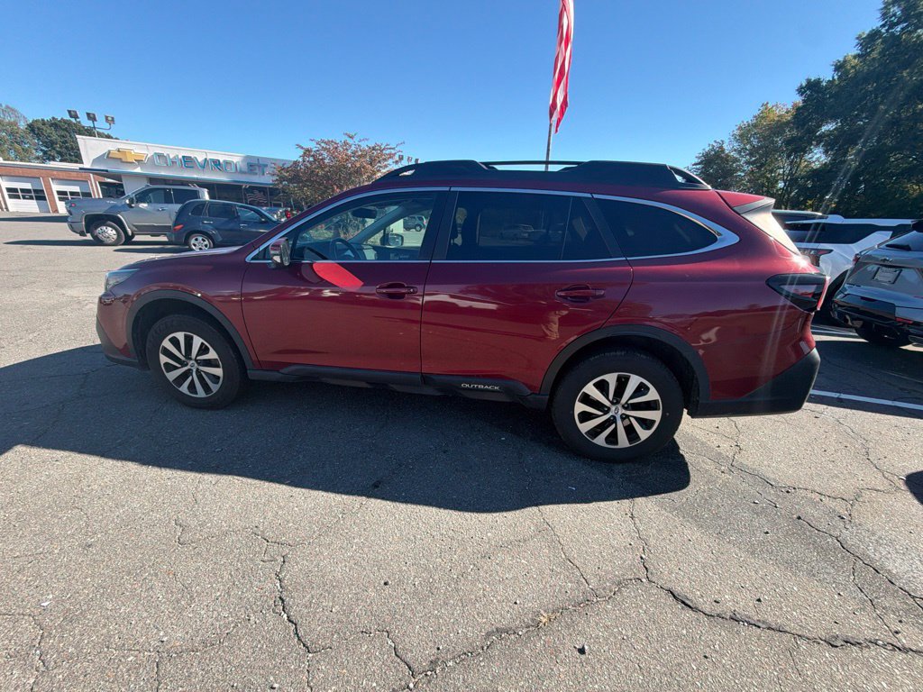 Used 2022 Subaru Outback Premium AWD/4WD image 5