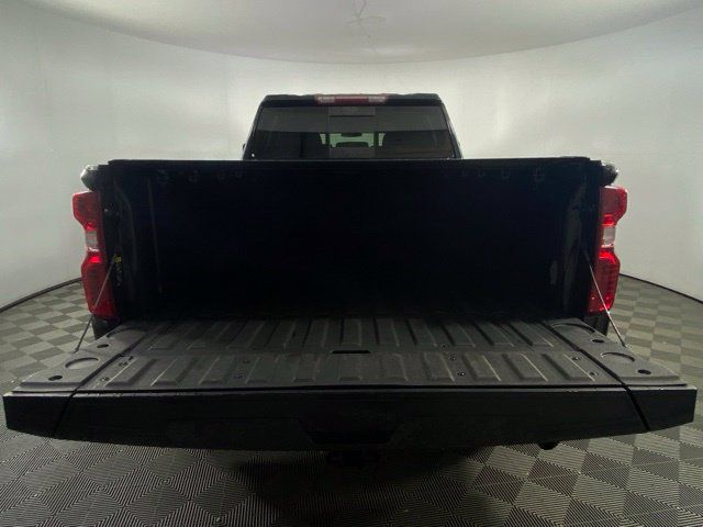 Used 2022 Chevrolet Silverado 2500 LT w/ Midnight Edition AWD/4WD image 26