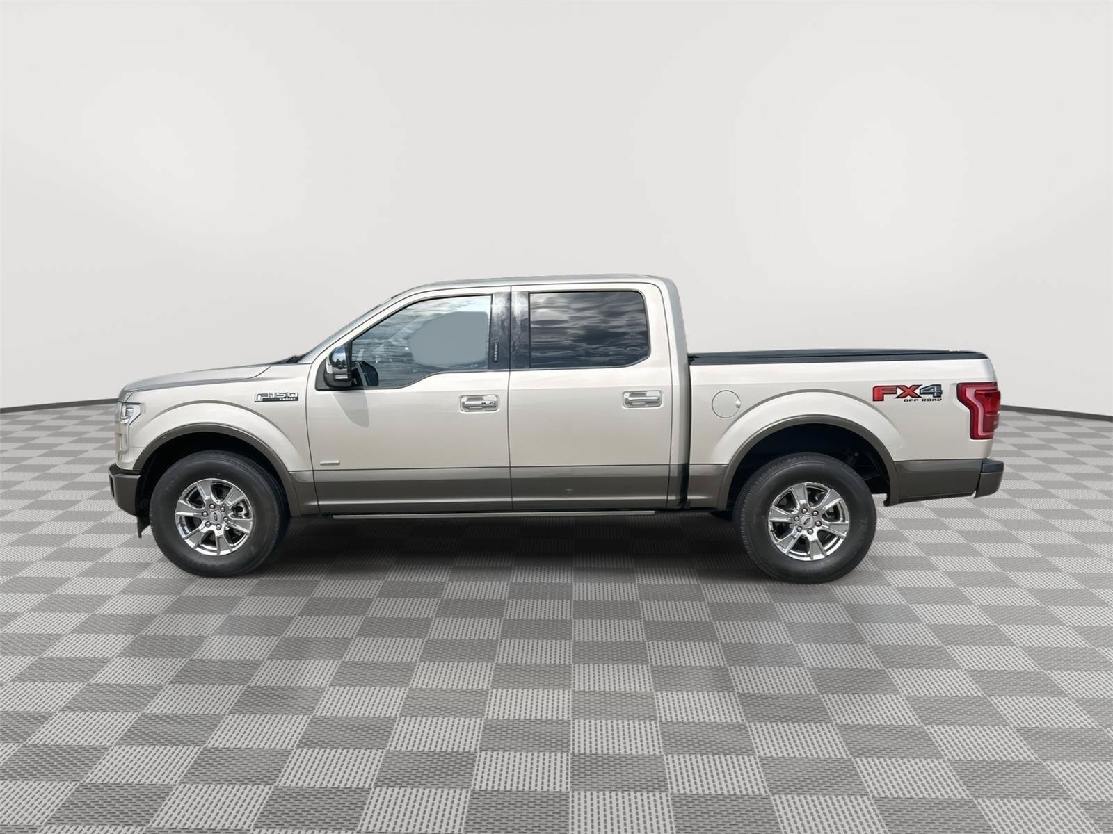Used 2017 Ford F150 Lariat w/ Equipment Group 502A Luxury AWD/4WD image 7