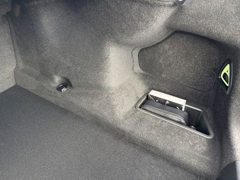 New 2026 BMW 750e xDrive image 18