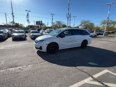 New 2026 Honda Odyssey Elite image 7