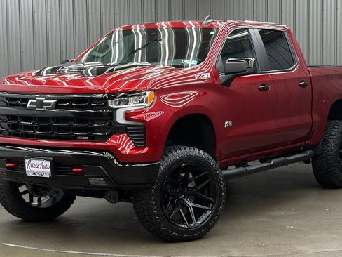 Used 2026 Chevrolet Silverado 1500 LT Trail Boss w/ Convenience Package II AWD/4WD image 1