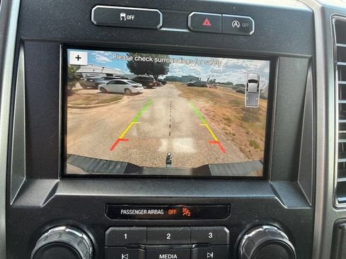 Used 2018 Ford F150 XLT w/ Equipment Group 302A Luxury AWD/4WD image 14
