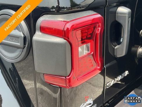 Used 2026 Jeep Wrangler Unlimited Sahara AWD/4WD image 11