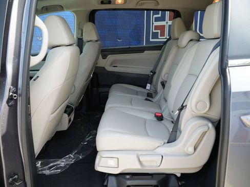 New 2026 Honda Odyssey EX-L image 18