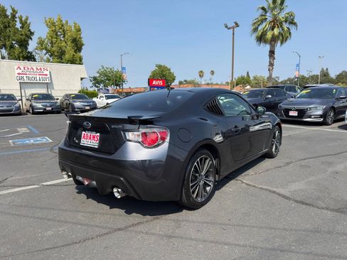Used 2013 Subaru BRZ Limited w/ Popular Pkg 1B RWD image 3