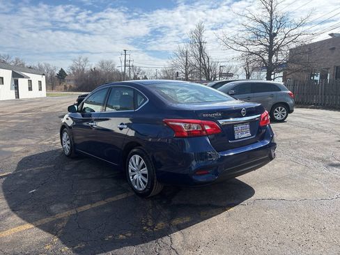 Used 2016 Nissan Sentra S image 3