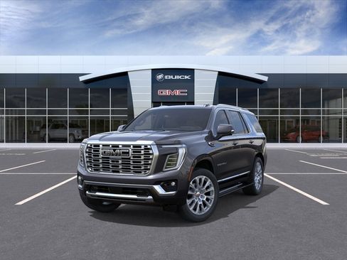New 2026 GMC Yukon Denali w/ Denali Reserve Package AWD/4WD image 8