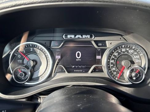 Used 2023 RAM 1500 Laramie AWD/4WD image 13