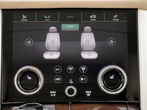 Used 2019 Land Rover Range Rover HSE image 30