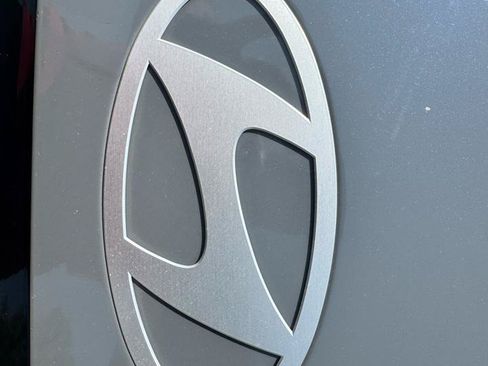 Used 2025 Hyundai Sonata SE FWD image 36