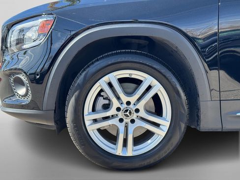 Certified 2023 Mercedes-Benz GLB 250 image 10