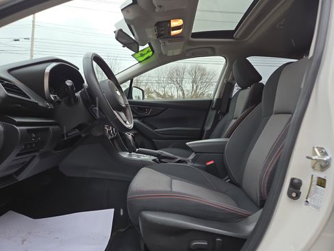Used 2023 Subaru Crosstrek 2.0i Premium image 12