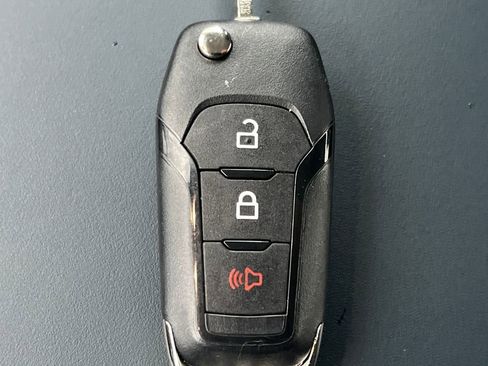 New 2026 Ford Maverick XL image 27