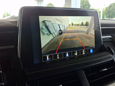 Certified 2023 Chevrolet Tahoe Premier AWD/4WD image 20