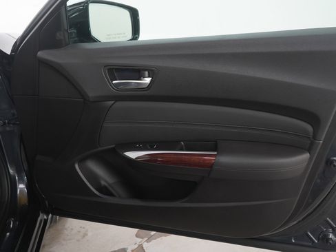 Used 2015 Acura TLX 3.5L V6 image 9