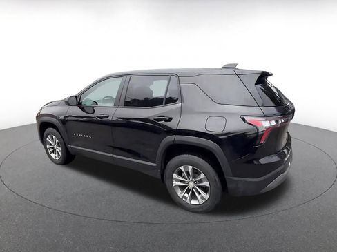 Used 2025 Chevrolet Equinox LT image 10