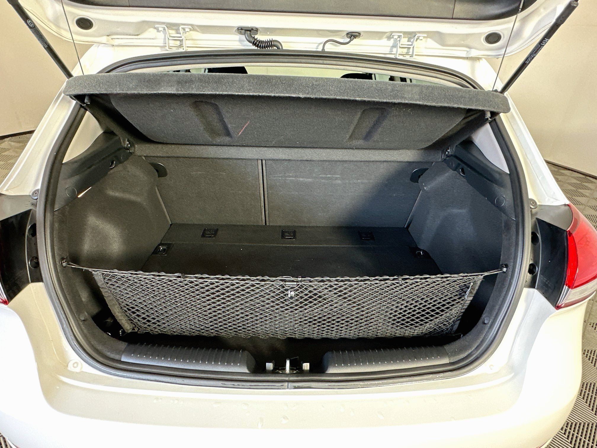 Used 2017 Kia Forte LX FWD image 25