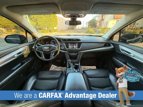 Used 2017 Cadillac XT5 Luxury FWD image 32