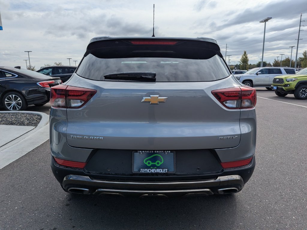 Used 2023 Chevrolet TrailBlazer ACTIV w/ Sun and Liftgate Package FWD image 32