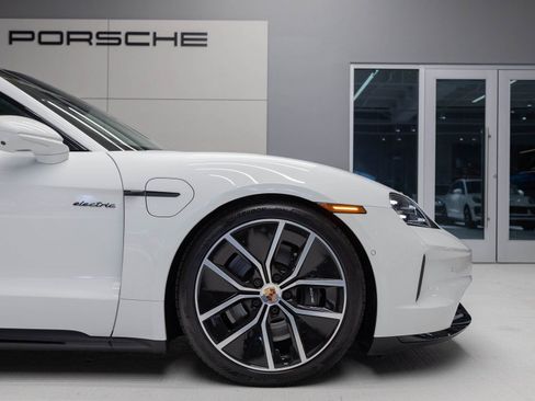 Used 2025 Porsche Taycan GTS image 8