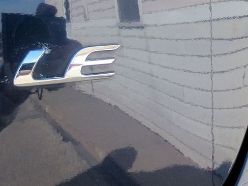 Used 2022 Toyota Corolla LE image 32