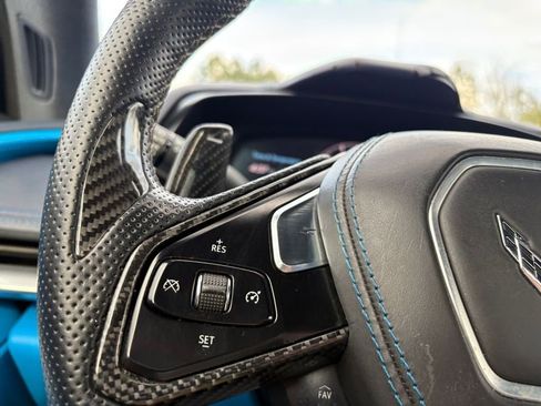 Used 2021 Chevrolet Corvette Stingray Premium Conv w/ Z51 Performance Package image 10