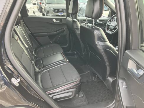 Used 2023 Ford Escape ST-Line w/ Tech Pack #1 AWD/4WD image 16