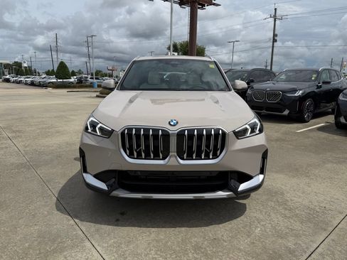 Used 2026 BMW X1 xDrive28i w/ Convenience Package AWD/4WD image 4