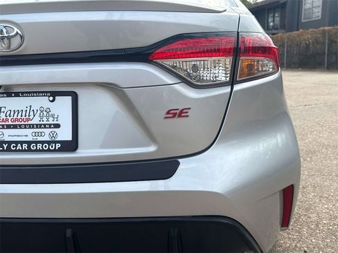 Used 2025 Toyota Corolla SE image 9