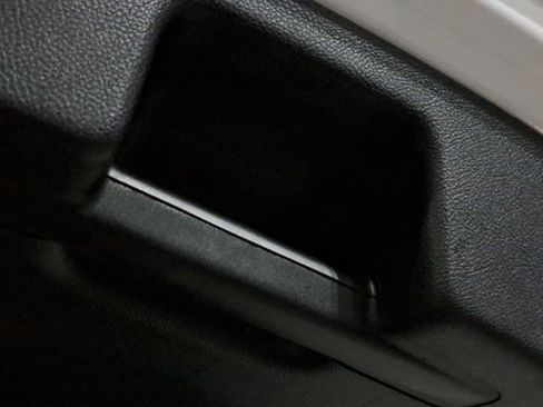 Used 2016 Ford Edge SEL w/ Equipment Group 201A image 11