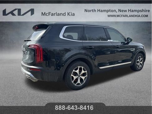 Used 2022 Kia Telluride EX image 7