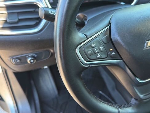 Used 2024 Chevrolet Equinox LT w/ LPO, Floor Liner Package AWD/4WD image 20