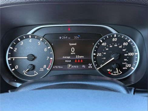 Used 2024 Nissan Frontier SV image 17