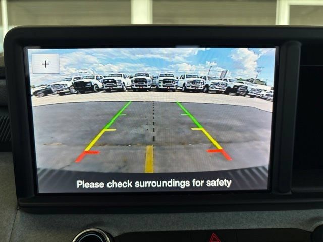 Used 2022 Ford Maverick XLT FWD image 19