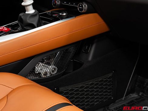 New 2025 Lotus Emira image 33