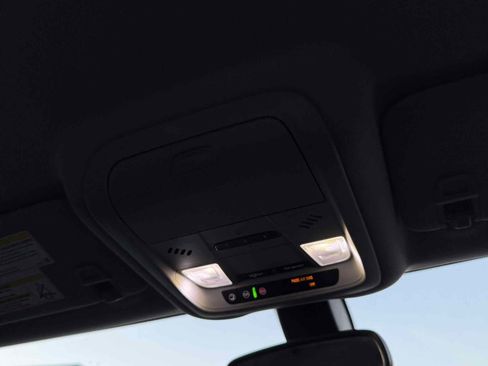 Used 2018 Chevrolet Equinox Premier FWD image 54