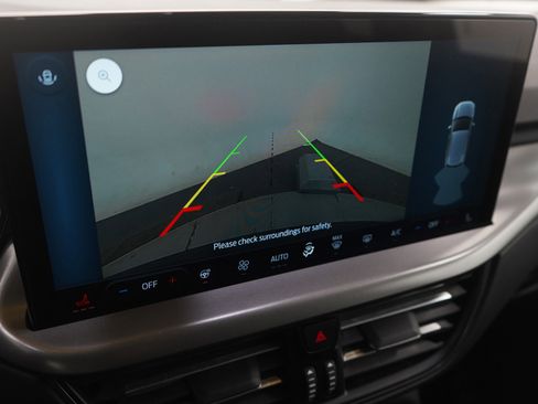 Used 2024 Ford Escape SE image 29