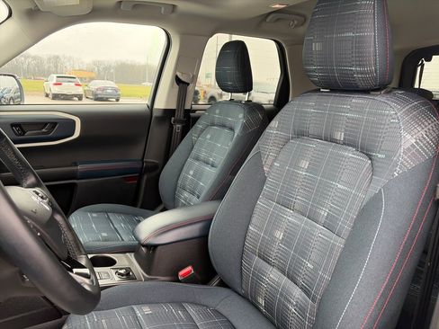 Used 2025 Ford Bronco Sport Heritage w/ Convenience Package image 16