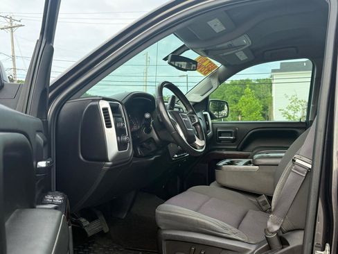 Used 2015 GMC Sierra 1500 SLE w/ SLE Value Package AWD/4WD image 9