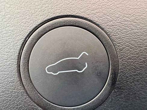 Used 2021 Tesla Model X Long Range image 62