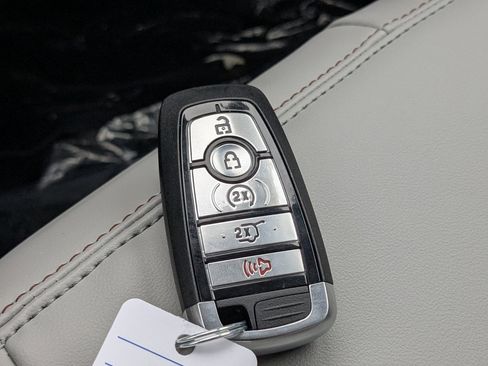 New 2026 Ford Explorer Active w/ Active Comfort Package image 35