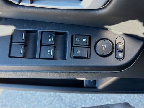 Used 2015 Honda Pilot EX-L image 25